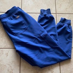 Figs scrub pants -small joggers